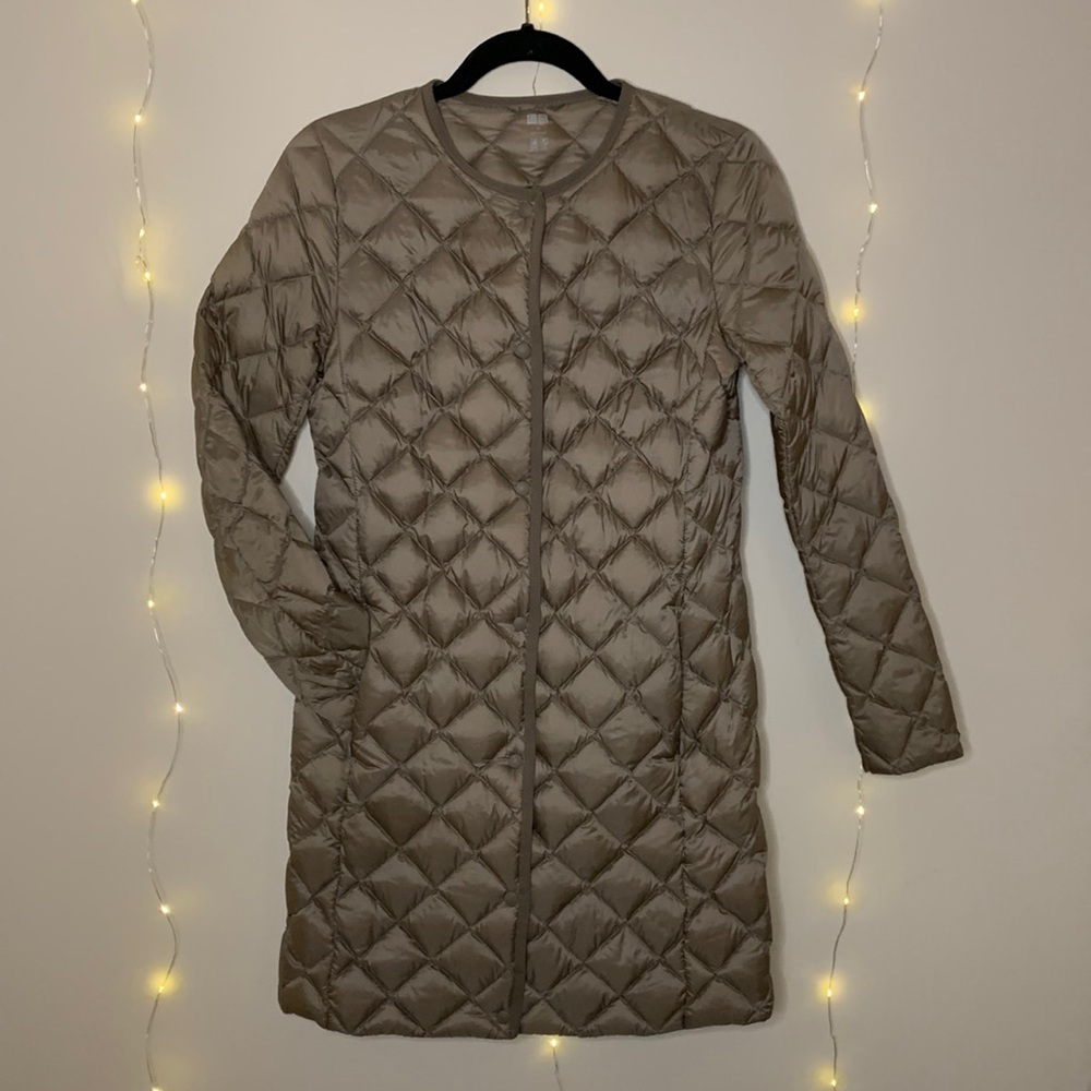 UNIQLO ultra light coat